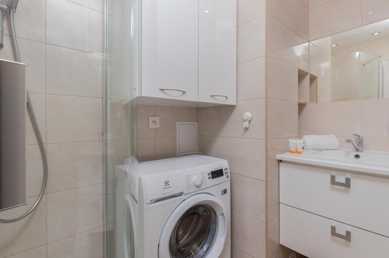 City Center Apartment Gdynia By Noclegi Renters Exterior photo
